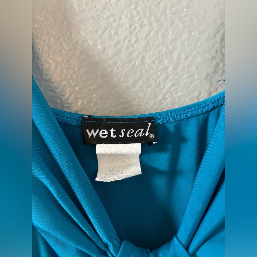 Wet Seal vintage blue tank top - Picture 2 of 3